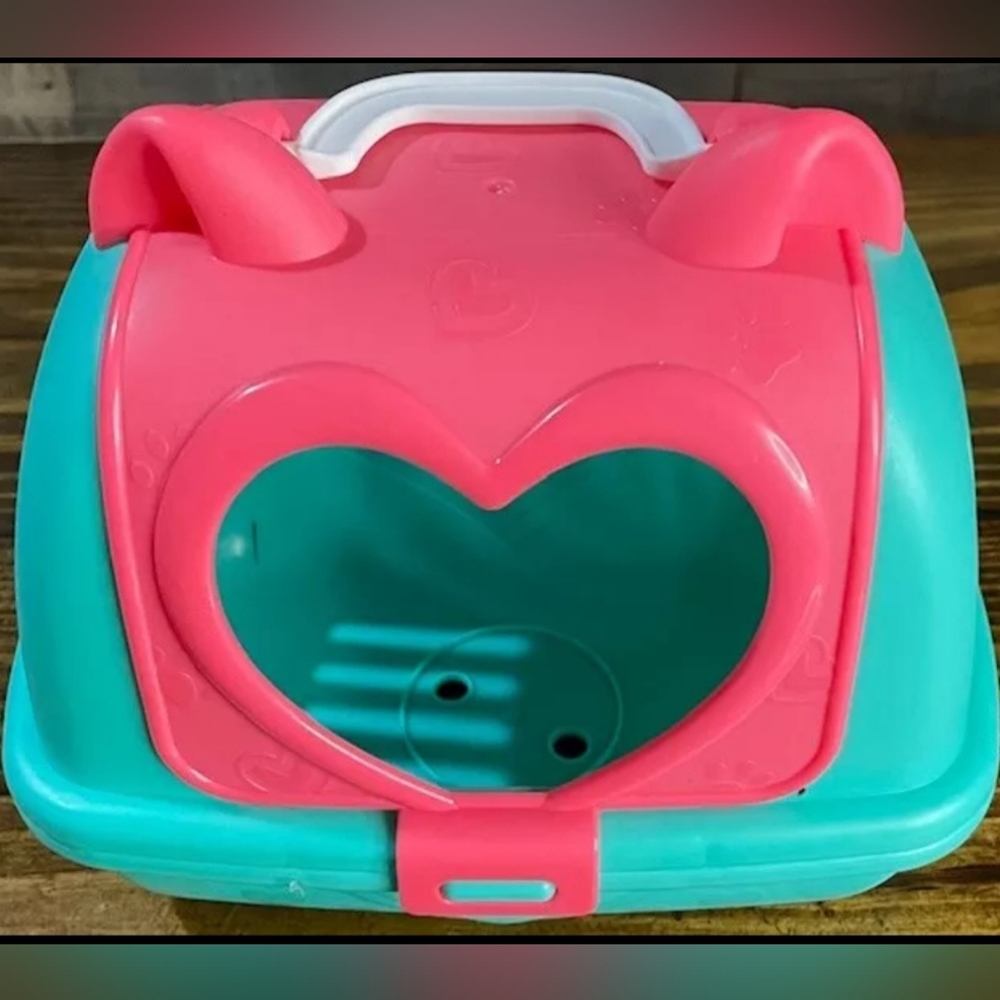 Like New Pink and Blue Zuru Pets Alive, Surprise Carrier Only with Heart